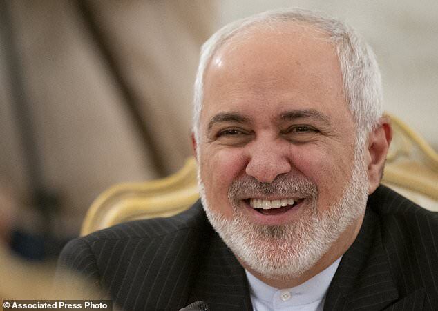 ظريف يتحدث في تغريدة عن مبادرات ايران وروسيا الهامة للسلام في الخليج الفارسي ظريف يتحدث في تغريدة عن مبادرات ايران وروسيا الهامة للسلام في الخليج الفارسي