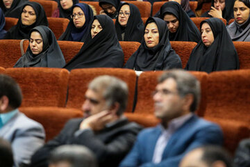 همایش تجلیل از فعالان عرصه سوادآموزی خراسان شمالی