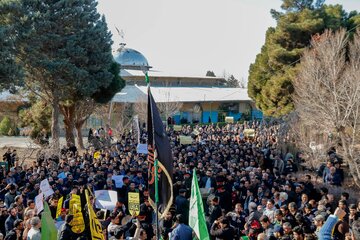 راهپیمایی مردم سبزوار در محکومیت ترور سردار سلیمانی