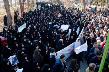 راهپیمایی مردم سبزوار در محکومیت ترور سردار سلیمانی