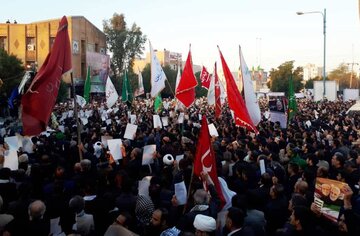 خروش مردم خوزستان برای قدردانی از مجاهدتهای سردار سلیمانی