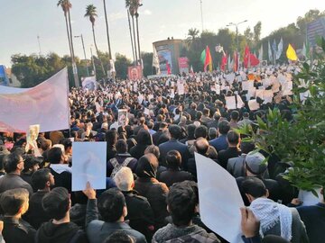 خروش مردم خوزستان برای قدردانی از مجاهدتهای سردار سلیمانی