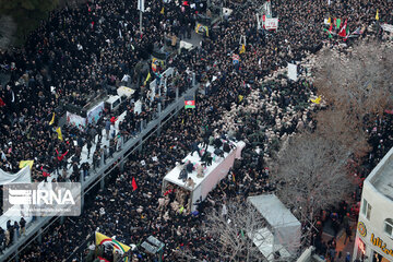 Magnificent funeral of martyr Soleimani in Mashhad