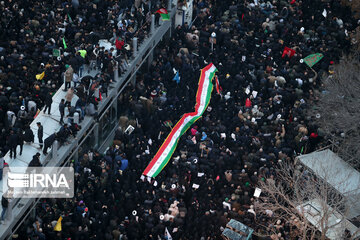 Magnificent funeral of martyr Soleimani in Mashhad