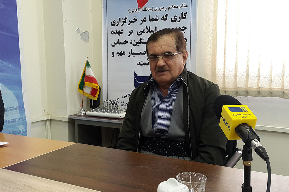 شاعر، نویسنده، فعال فرهنگی و پژوهشگر موسیقی آوازی کردستان