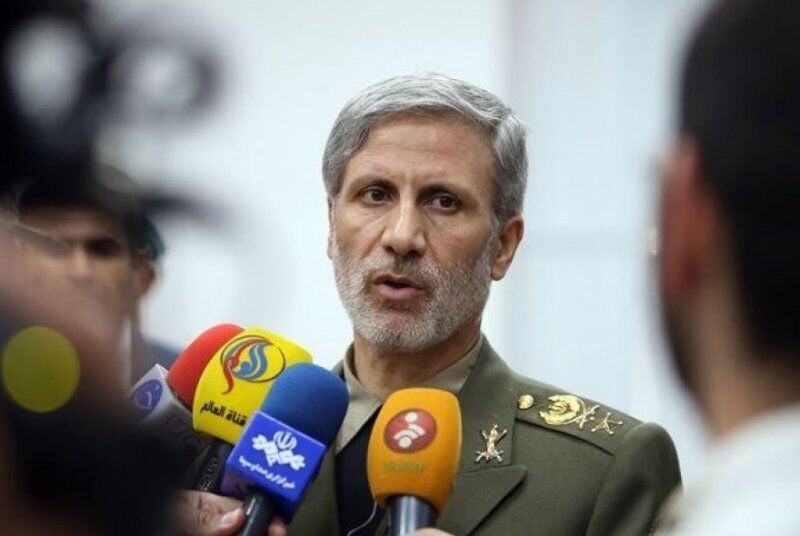 Defense Minister: Iran to take further steps in proportion to US behavior