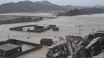 سیلاب راه ارتباطی ۵۰۰ روستای سیستان و بلوچستان را بست