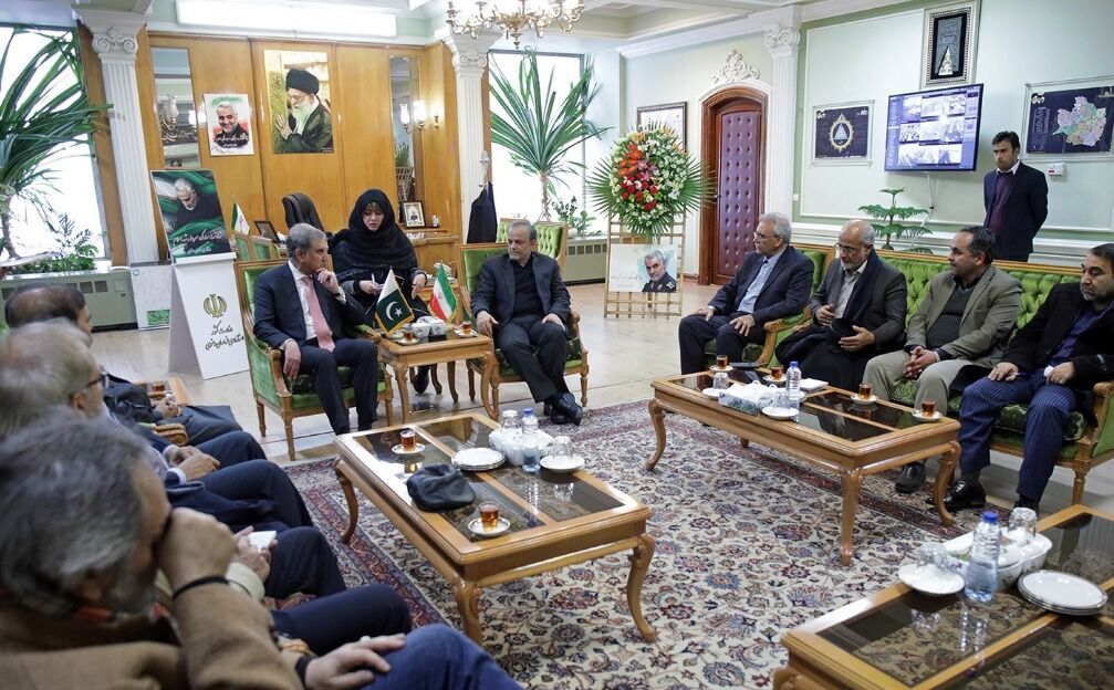 وزير خارجية باكستان يؤكد على توسيع العلاقات مع ايران وزير خارجية باكستان يؤكد على توسيع العلاقات مع ايران