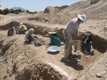 کاوش‌های باستان‌شناسی در اصفهان زیر تیغ بی‌تفاوتی
