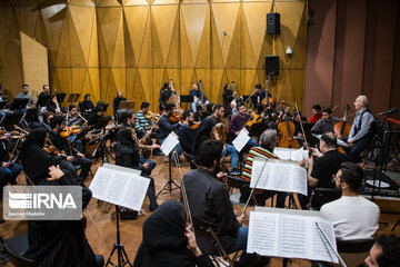 Iran's National Orchestra 