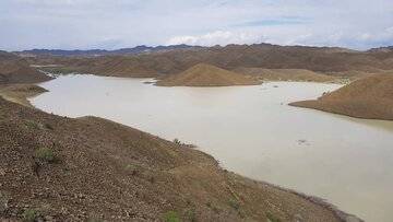 بسته شدن راه ارتباطی 52 روستای بنت نیکشهر