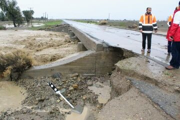 خسارت سیلاب زمستانی به محور های ارتباطی جنوب کرمان