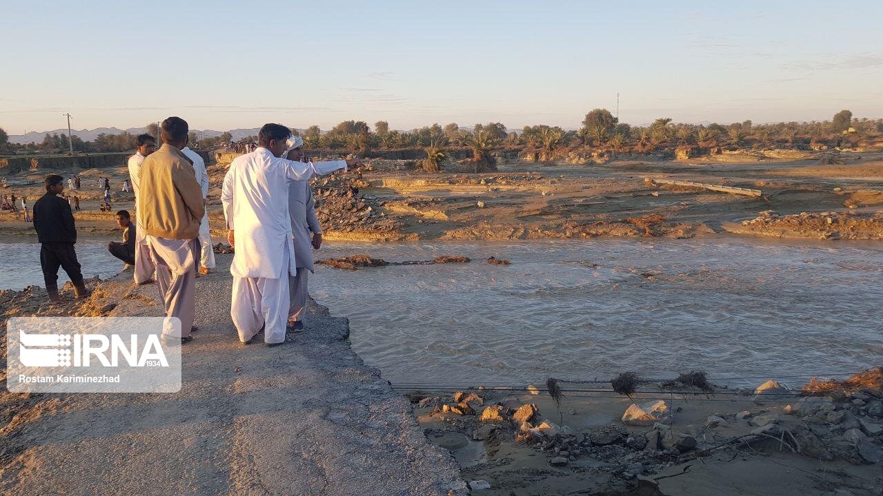 نبود جاده دسترسی امدادرسانی به 120 هزار سیل زده در چابهار را مختل کرده است