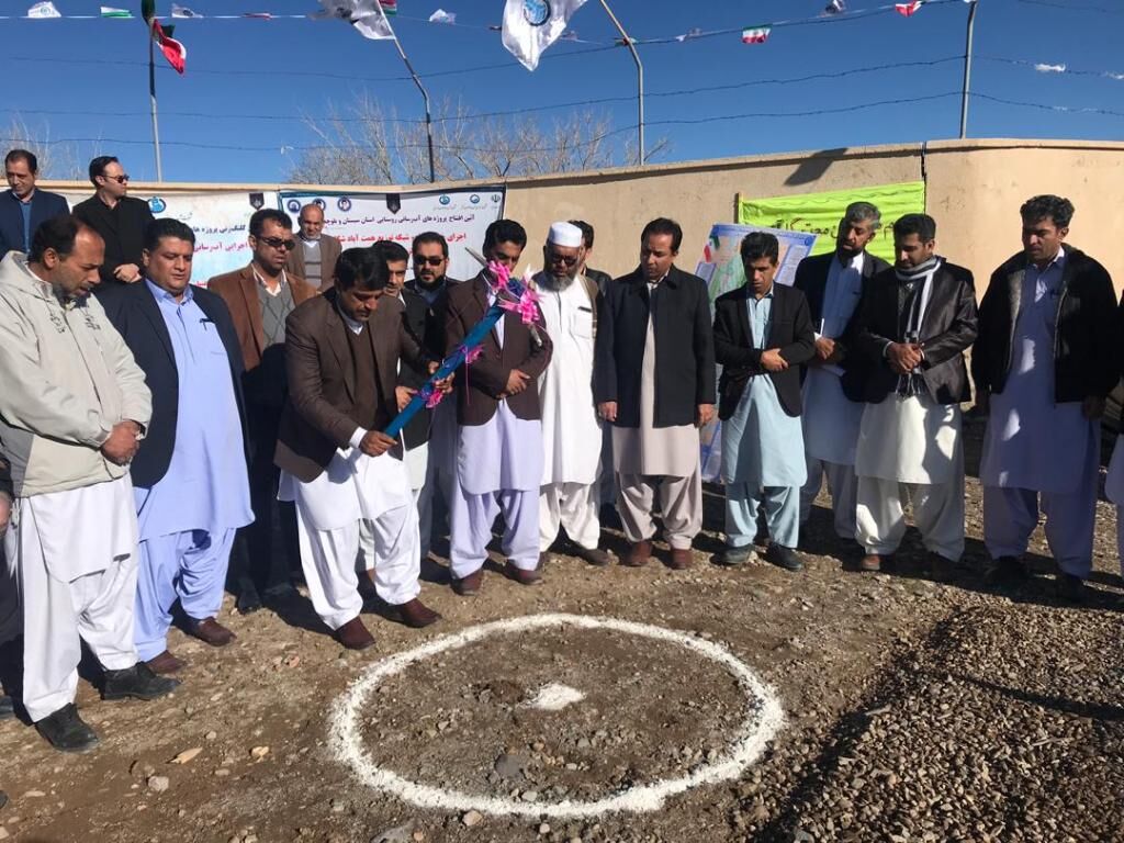 کلنگ‌زنی 3 پروژه بزرگ آب روستایی با اعتبار 180 میلیارد ریال در خاش