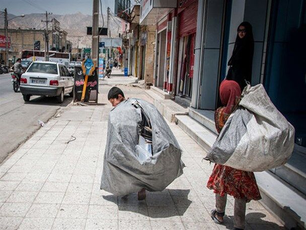 معاون استاندار البرز: حذف تکدی گری نیازمند مشارکت مردم و خیران است  