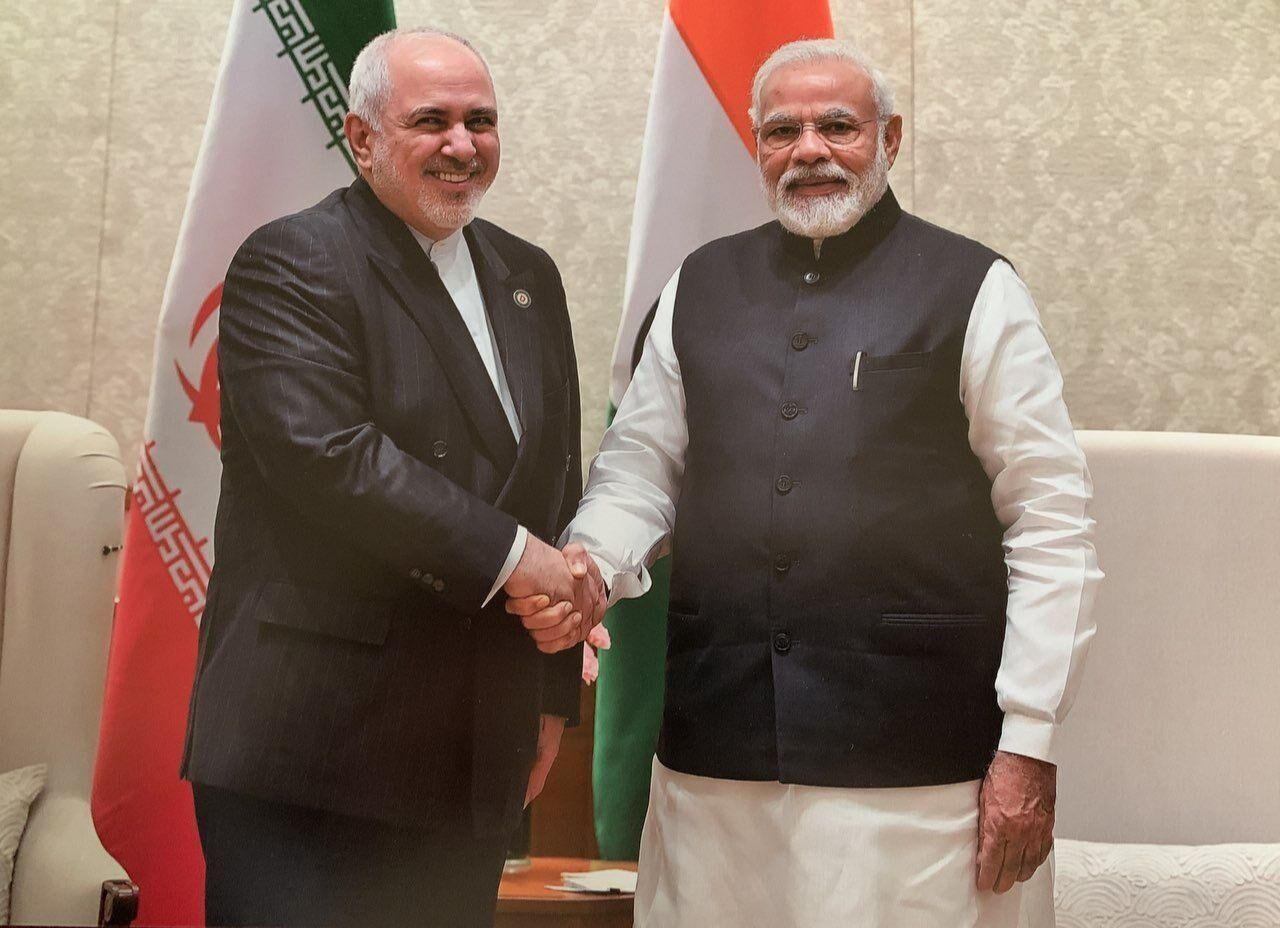 Iran FM, India PM review economic cooperation