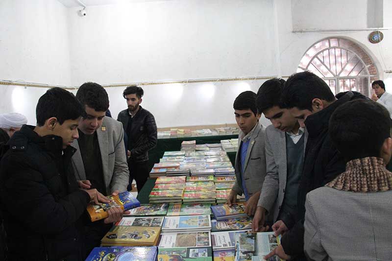 عرضه بیش از ۹۲ هزار عنوان کتاب در نمایشگاه استانی خوزستان
