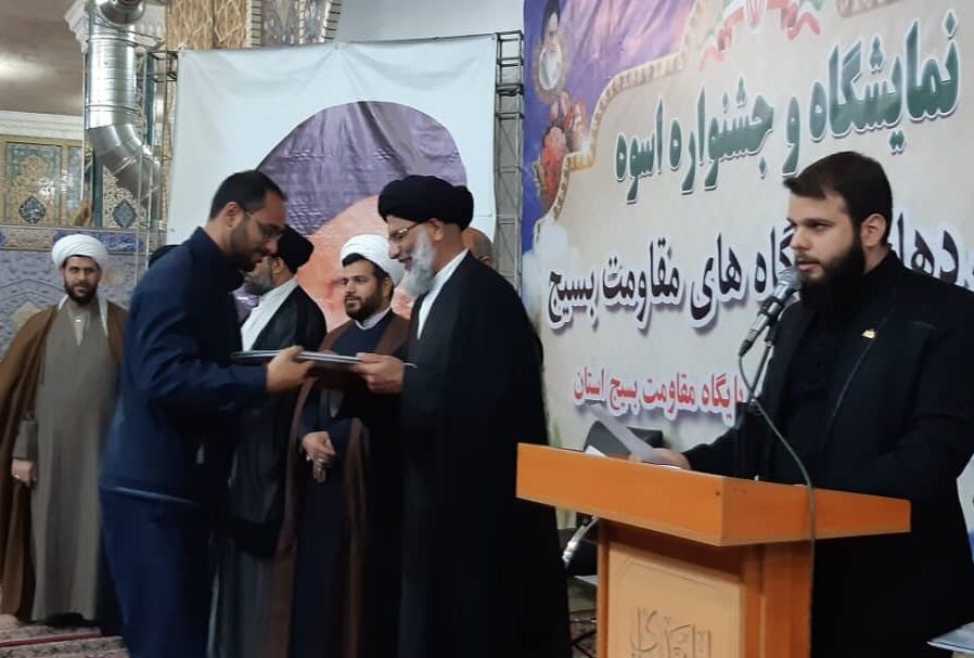 نماینده ولی فقیه در خوزستان: سبک زندگی اسلامی باید در جامعه نهادینه شود