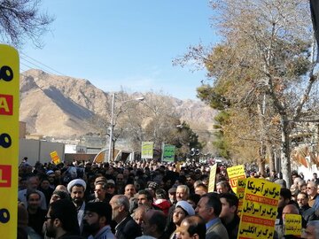 راهپیمایی مردم شاهرود