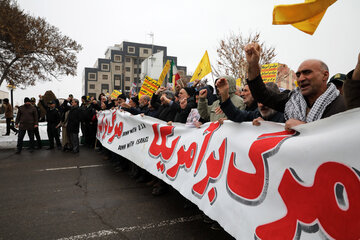 راهپیمایی مردم زنجان در حمایت از اقتدار نظام جمهوری اسلامی