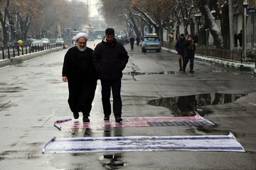 راهپیمایی مردم تبریز همزمان با سراسر کشور