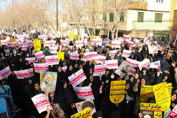 راهپیمایی  مردم اصفهان در حمایت از اقتدار نظام اسلامی