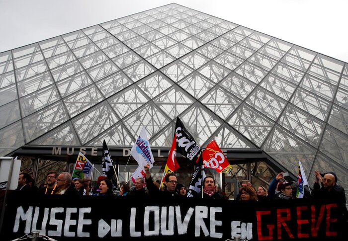 اعتصاب‌ فرانسوی ها موزه لوور را تعطیل کرد