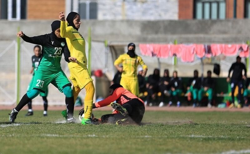 پالایش گاز بانوان ایلام از مهمان خود شکست خورد