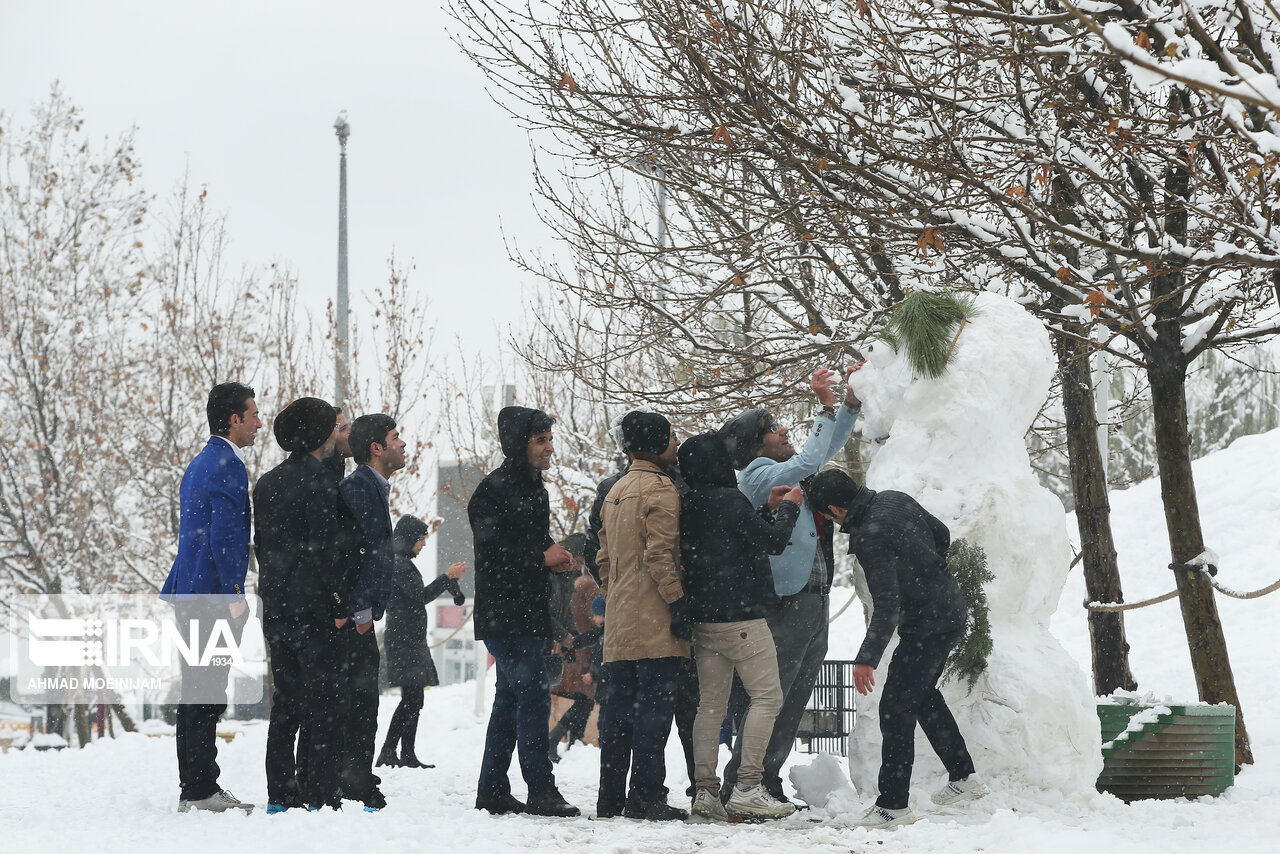 بارش برف روز یکشنبه در تهران (2)