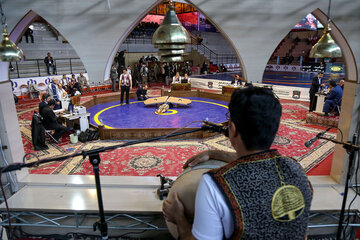 Iran: le 3e tournoi international du Varzesh-e Pahlavani (Zourkhaneï) à Bojnurd