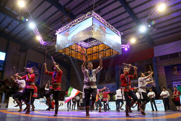 Iran: le 3e tournoi international du Varzesh-e Pahlavani (Zourkhaneï) à Bojnurd