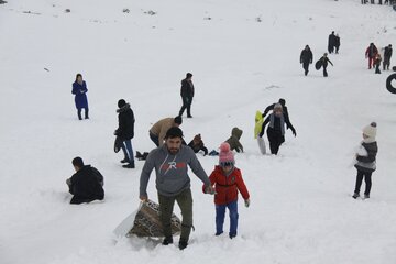 جشنواره برف بازی در مهاباد