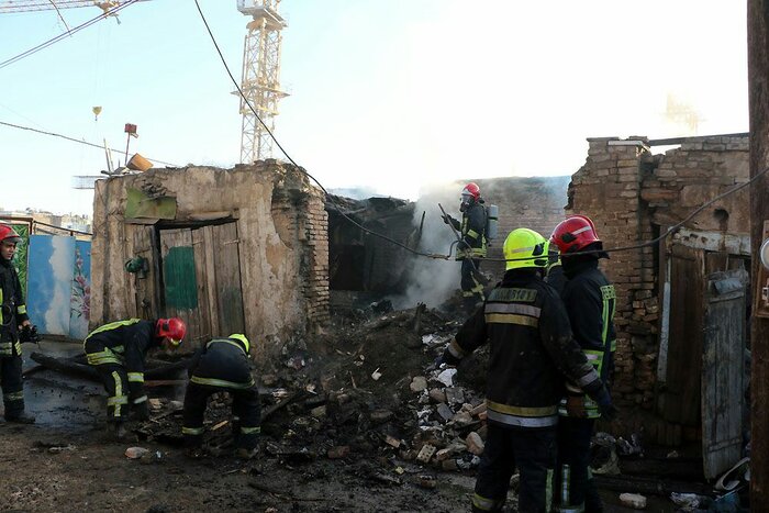 آتش سورزی یک منزل مسکونی در مشهد یک کشته بر جای گذاشت
