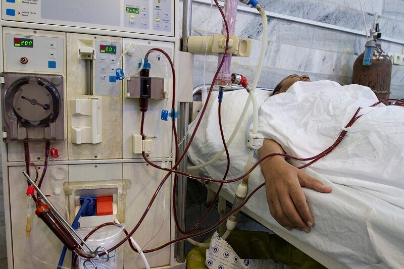 مدیر درمان دانشگاه علوم پزشکی:  ۶۶ نفر بر اثر مصرف الکل صنعتی در یزد مسموم شدند