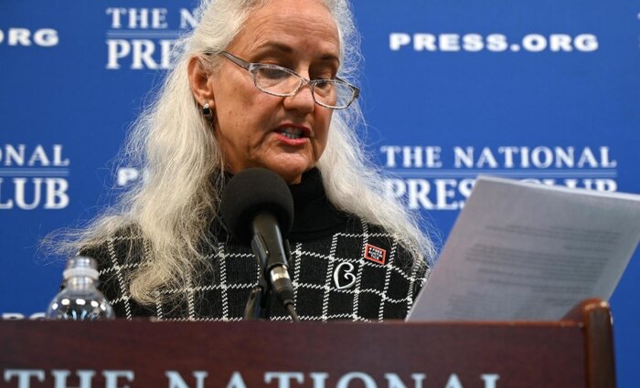 انتقاد مادر خبرنگار ربوده شده آمریکایی از کاخ سفید