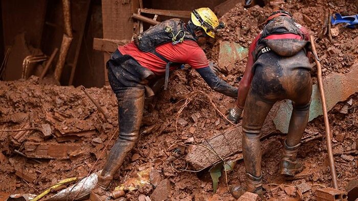 قربانیان سیل و طوفان در برزیل به ۴۴ نفر رسید 