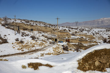 امدادرسانی به روستای آرندی پس از زلزله