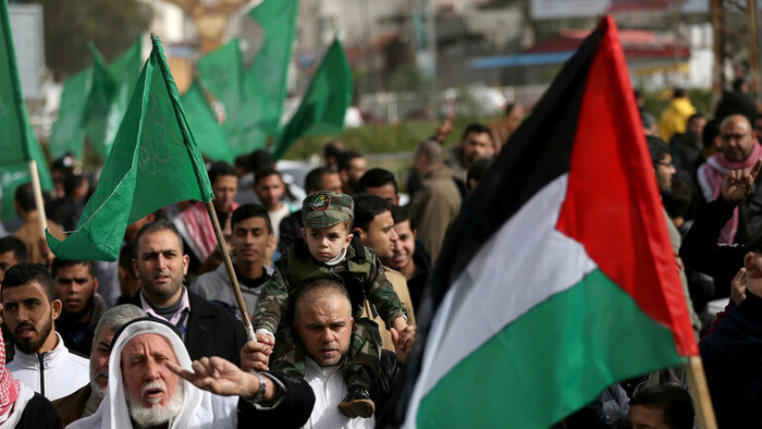 خیزش مردم در خیابان های کرانه باختری و قدس و غزه علیه «معامله قرن»
