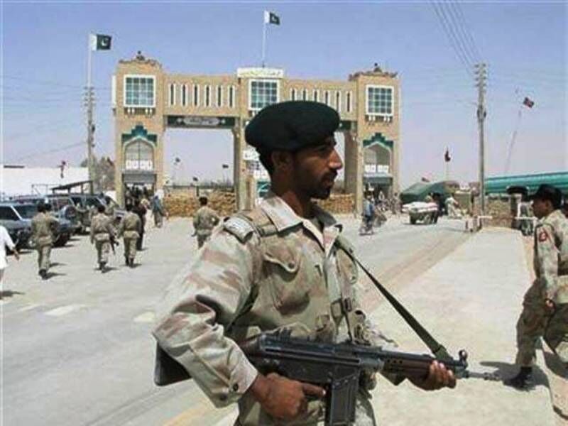 Pakistan closes border gate with Afghanistan over security concerns