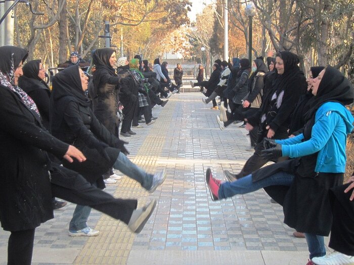 چاقی و کم تحرکی تهدید جدی برای سلامت زنان همدانی