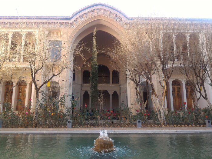 خانه تاریخی عامری‌های کاشان، جلوه‌ای از معماری بی‌بدیل ایرانی