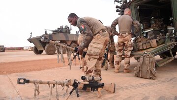 فرانسه حضور نظامی خود را در آفریقا افزایش می‌دهد