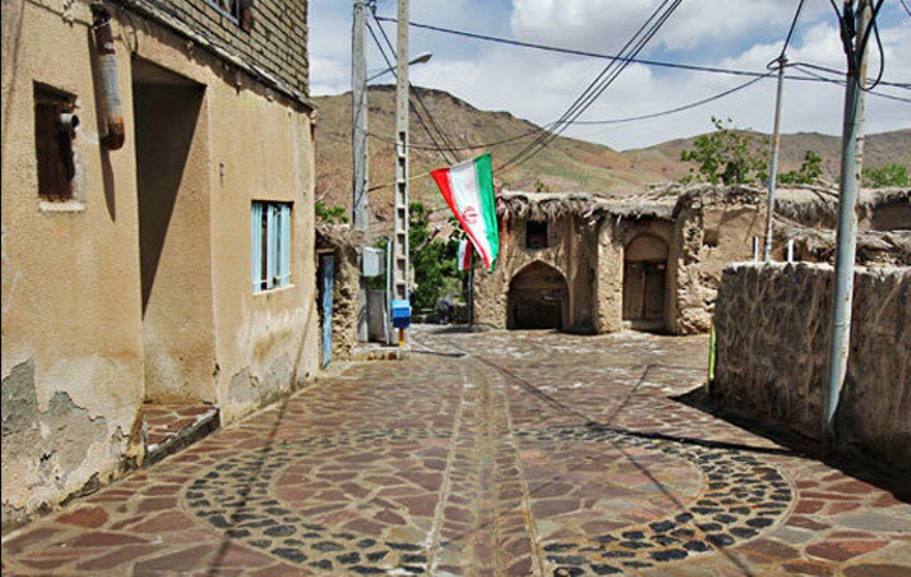 طرح هادی 100 روستای استان فارس در حال بازنگری است
