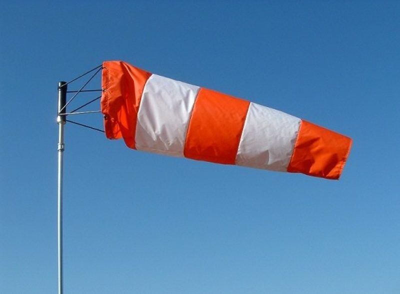 سرعت وزش باد در همدان افزایش می‌یابد