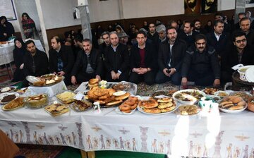 جشنواره غذا، پخت آش و نان محلی در روستای "کوسج" ماکو  برگزار شد