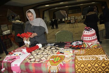 نمایشگاه صنایع دستی در مهاباد