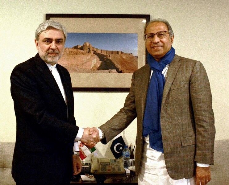 Pakistani adviser calls for expansion of trade cooperation with Iran