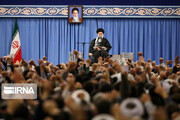 Leader: Anyone interested in Iran should go to polling stations 