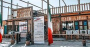نخستین رستوران بازیافتی چوبی ایران  در بندرخمیربه بهره‌برداری رسید