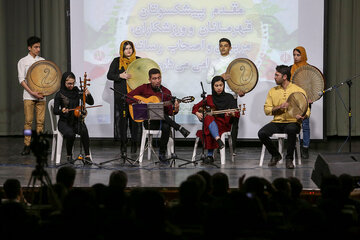 تجلیل از مدال‌آوران و قهرمانان المپیاد استعدادهای برتر کشور